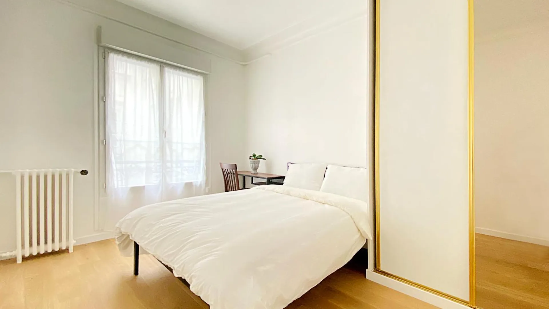 Cosy Flat 75M2 Close To Eiffel Tower Parijs
